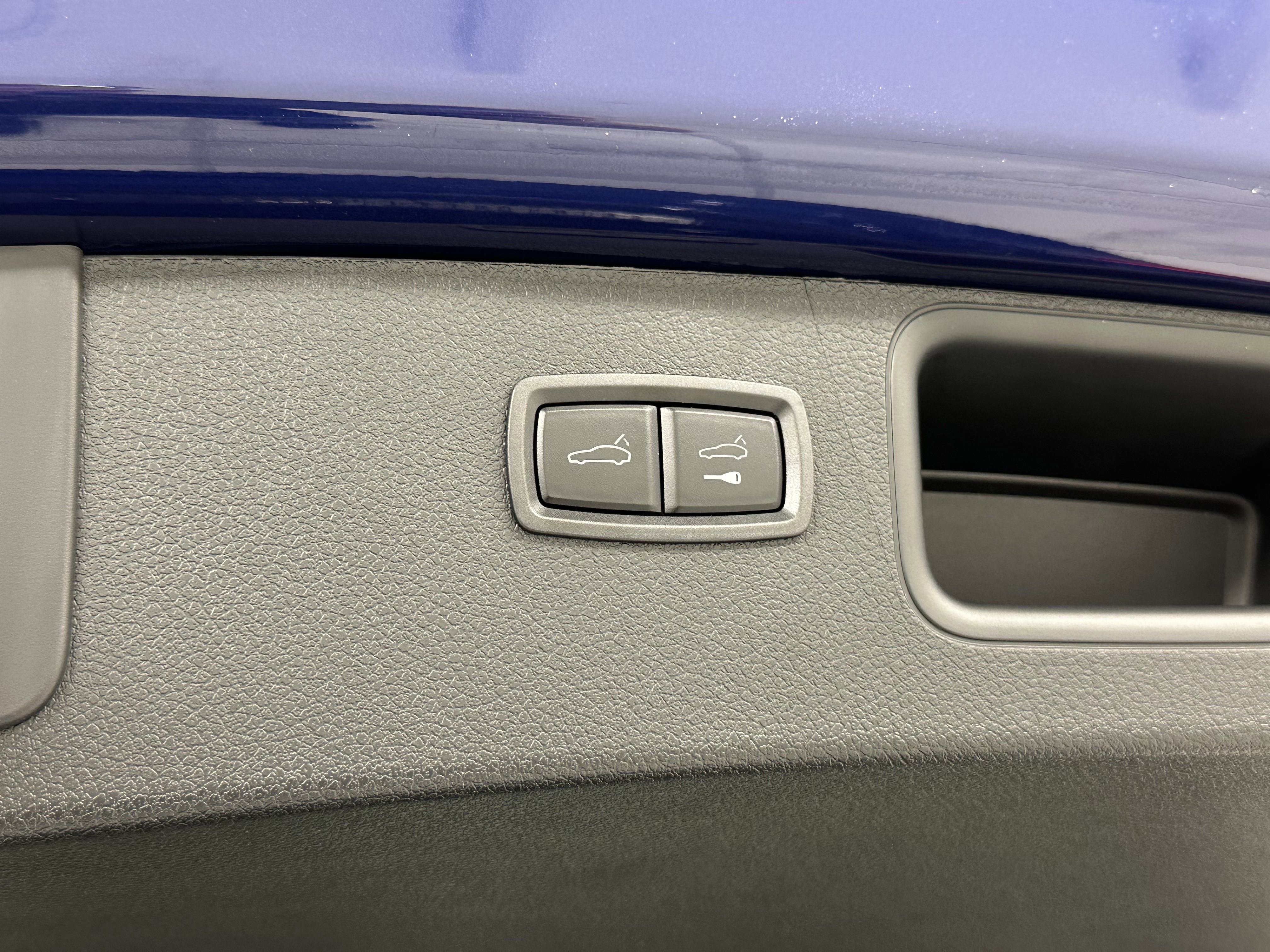 New 2025 Porsche Macan image 58