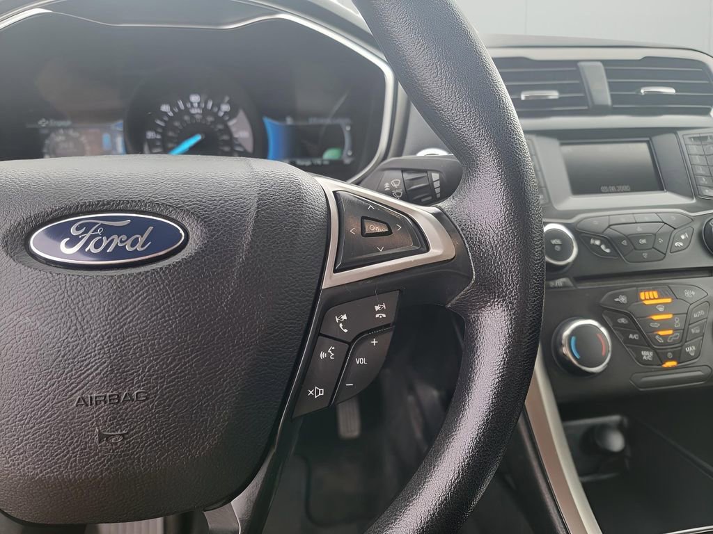 Used 2018 Ford Fusion S image 17