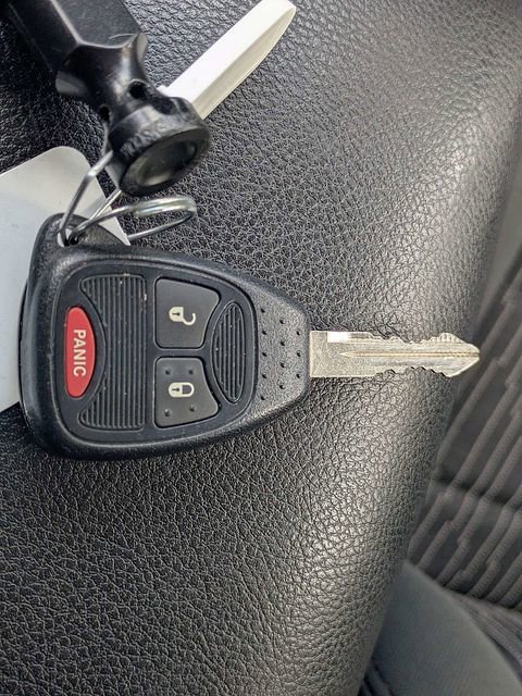 Used 2012 Jeep Wrangler Unlimited Sport AWD/4WD image 31