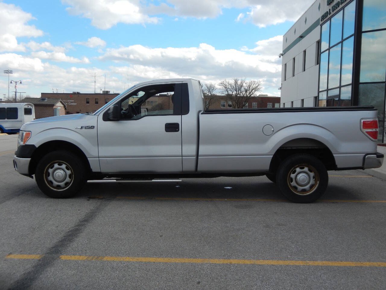 Used 2014 Ford F150 XL w/ Equipment Group 101A Mid RWD image 10