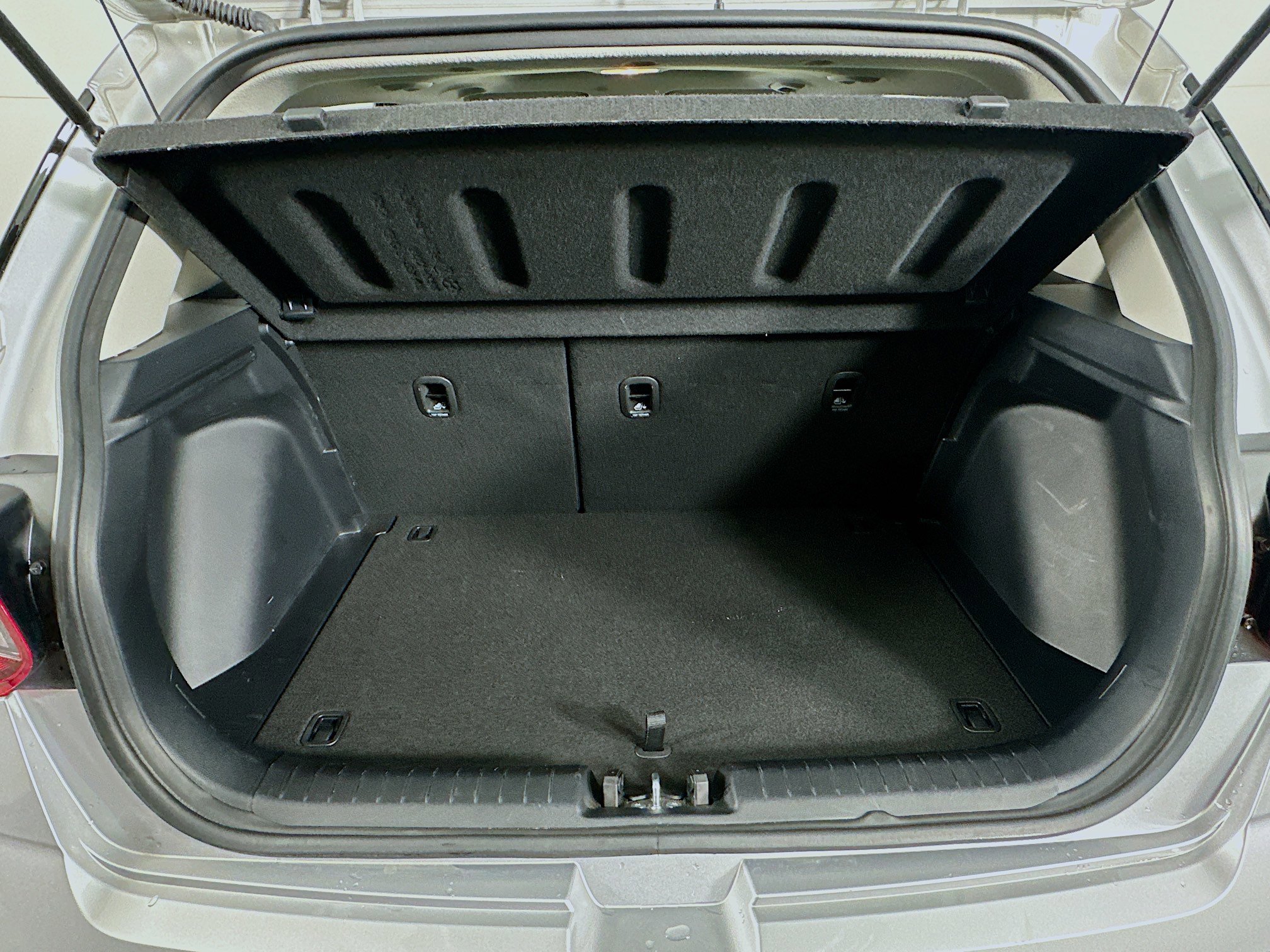 Used 2025 Hyundai Venue SEL image 28