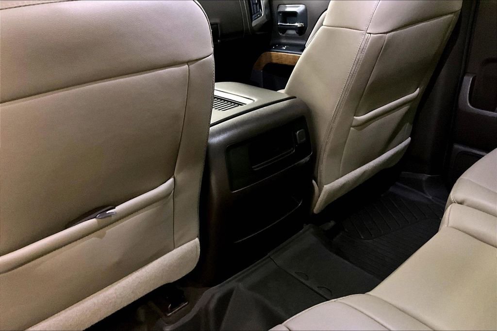 Used 2018 Chevrolet Silverado 1500 LTZ w/ Sport Package image 11