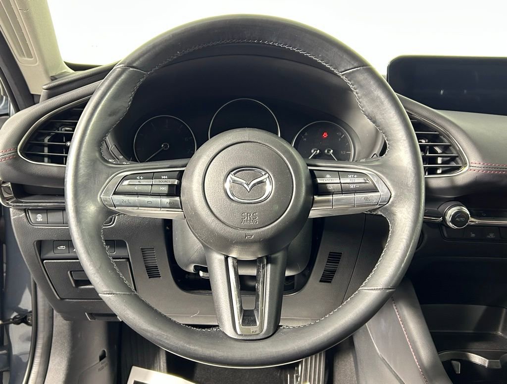 Used 2023 MAZDA MAZDA3 s image 23