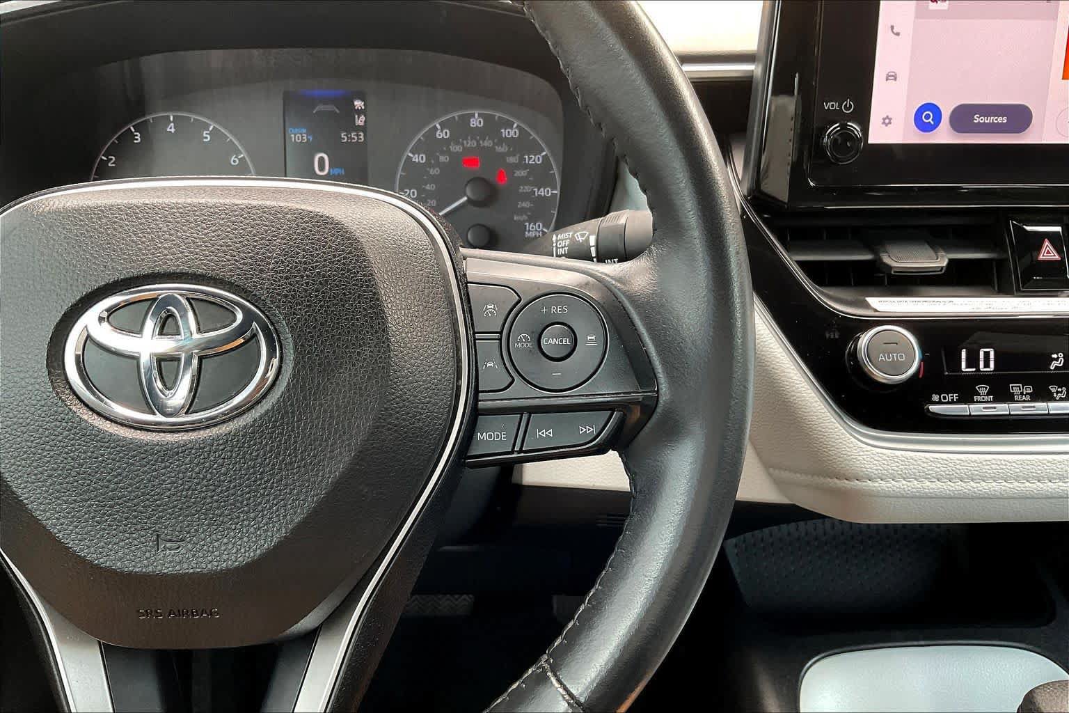 Used 2023 Toyota Corolla SE FWD image 24