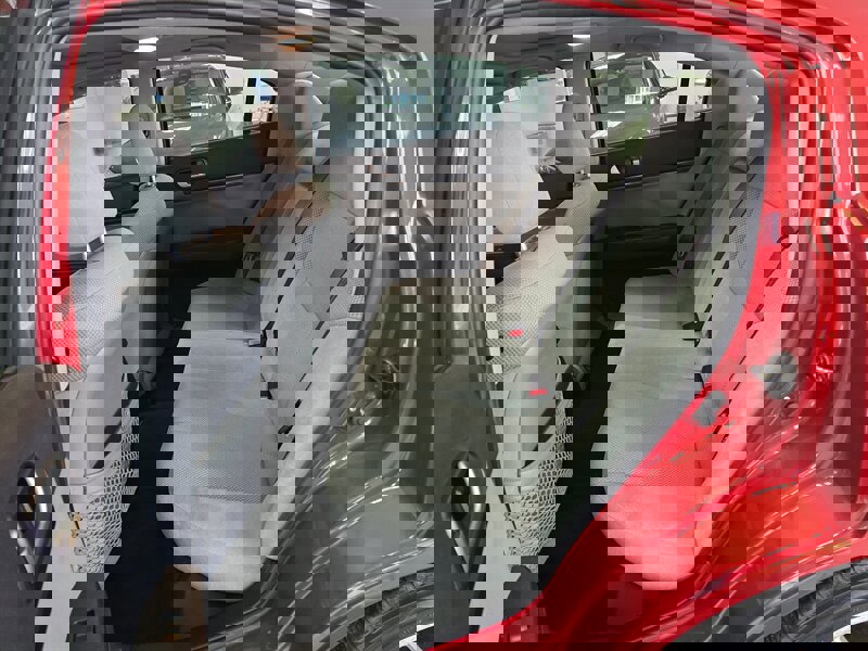 Used 2012 Mitsubishi Galant ES image 10