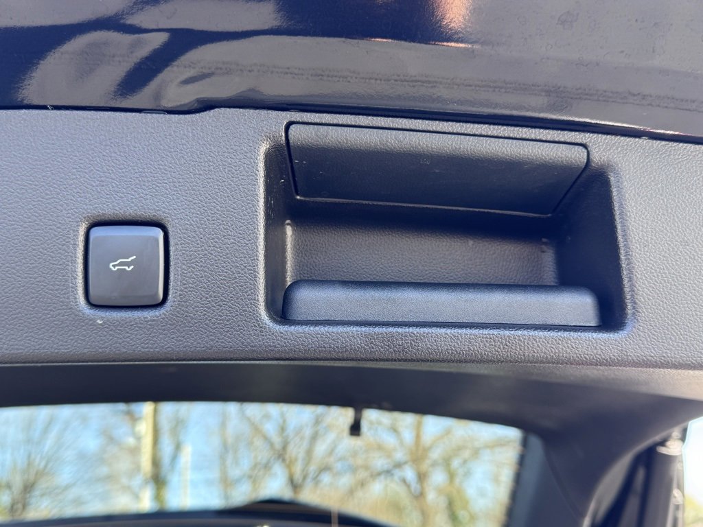 Used 2025 Ford Escape ST-Line Select image 36