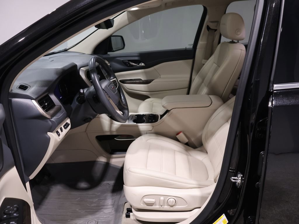 Used 2022 GMC Acadia Denali w/ Denali Ultimate Package image 12