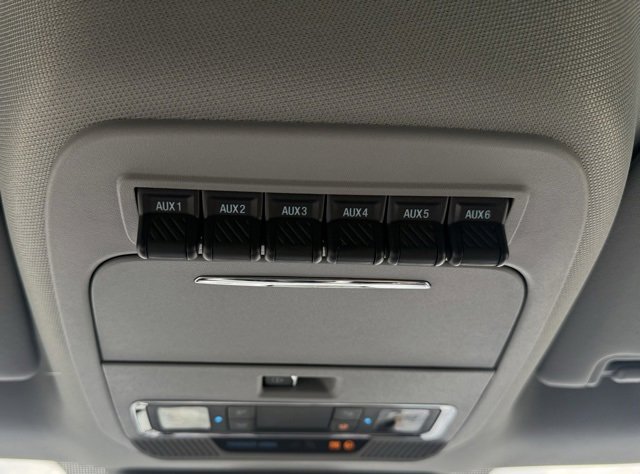 Used 2025 Ford F250 Lariat w/ Lariat Ultimate Package image 18