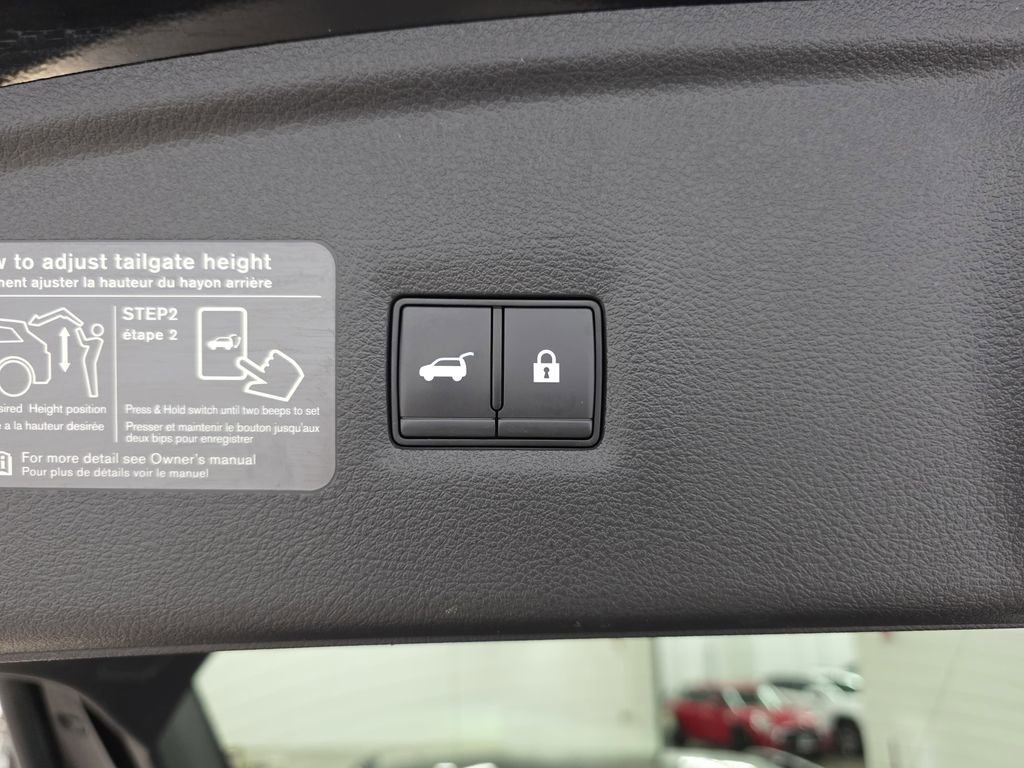 Certified 2023 INFINITI QX55 Luxe w/ Cargo Package image 33