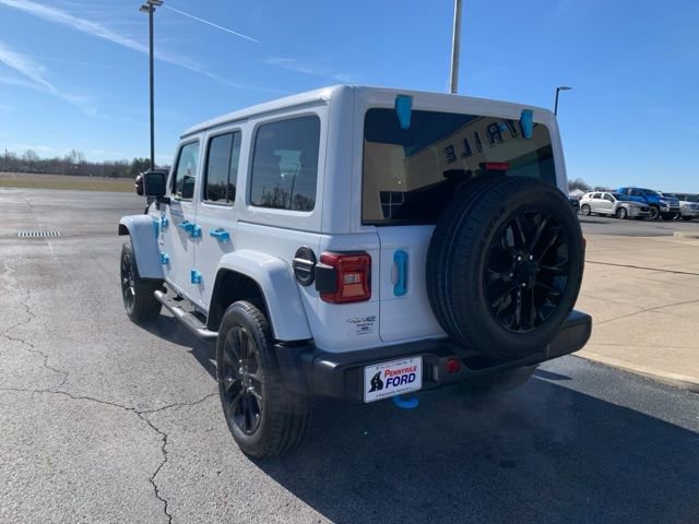 Used 2024 Jeep Wrangler Unlimited Sahara w/ Technology Group image 7