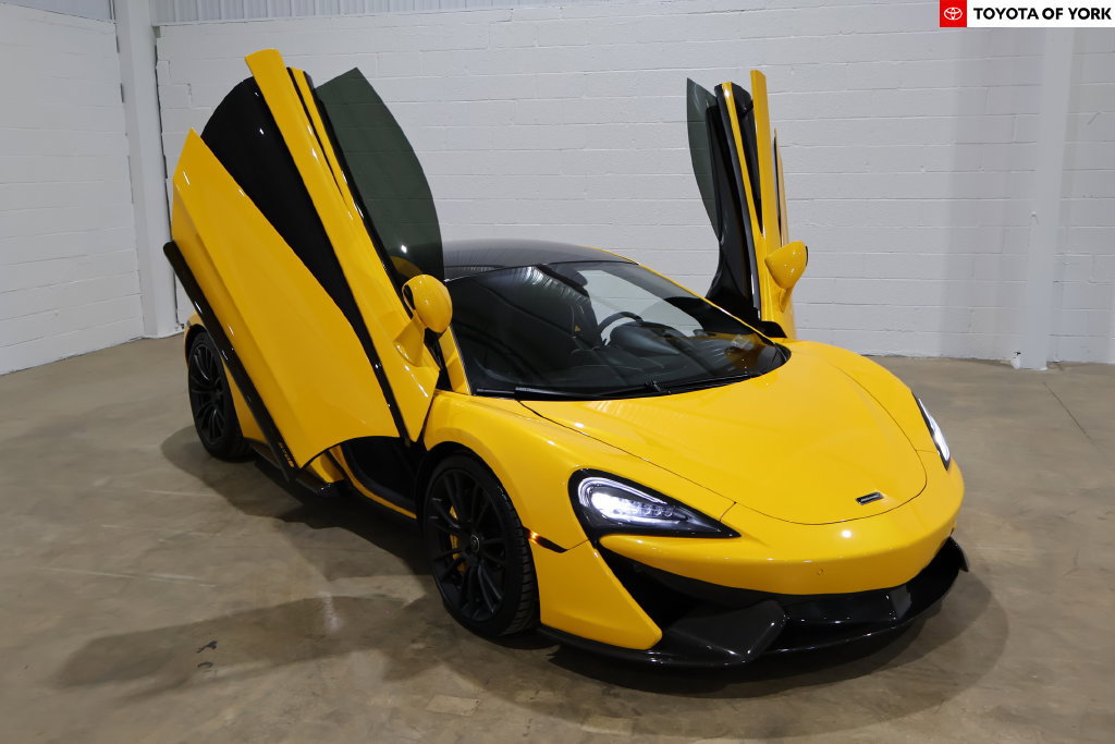 Used 2016 McLaren 570S Coupe RWD image 1