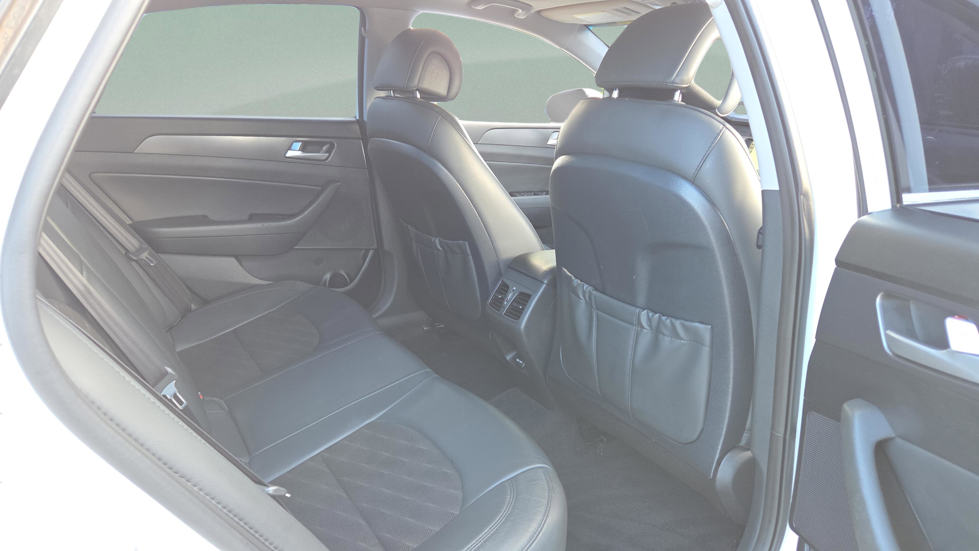 Used 2016 Hyundai Sonata Sport w/ Option Group 03 image 17