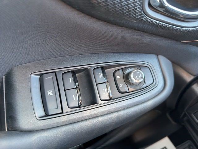 Used 2024 Subaru Outback Premium AWD/4WD image 27