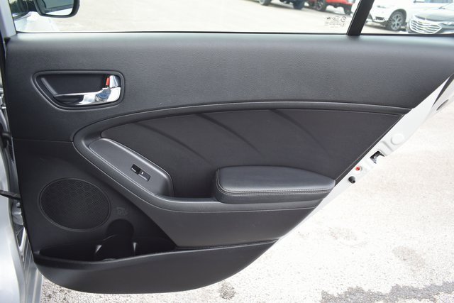 Used 2016 Kia Forte LX image 32