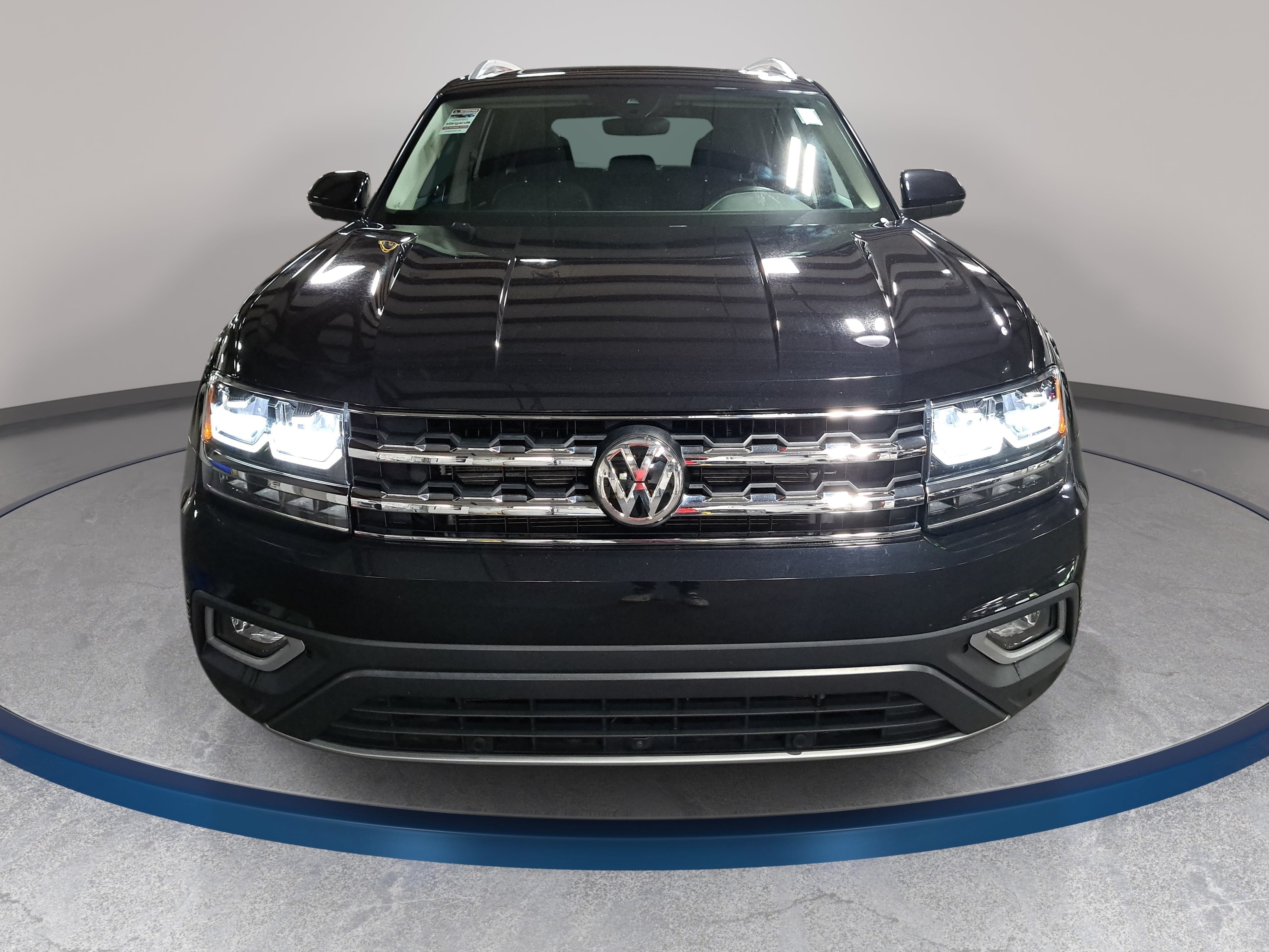 Used 2019 Volkswagen Atlas SEL Premium AWD/4WD image 2