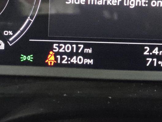 Used 2021 Audi e-tron Premium w/ Convenience Plus Package AWD/4WD image 14