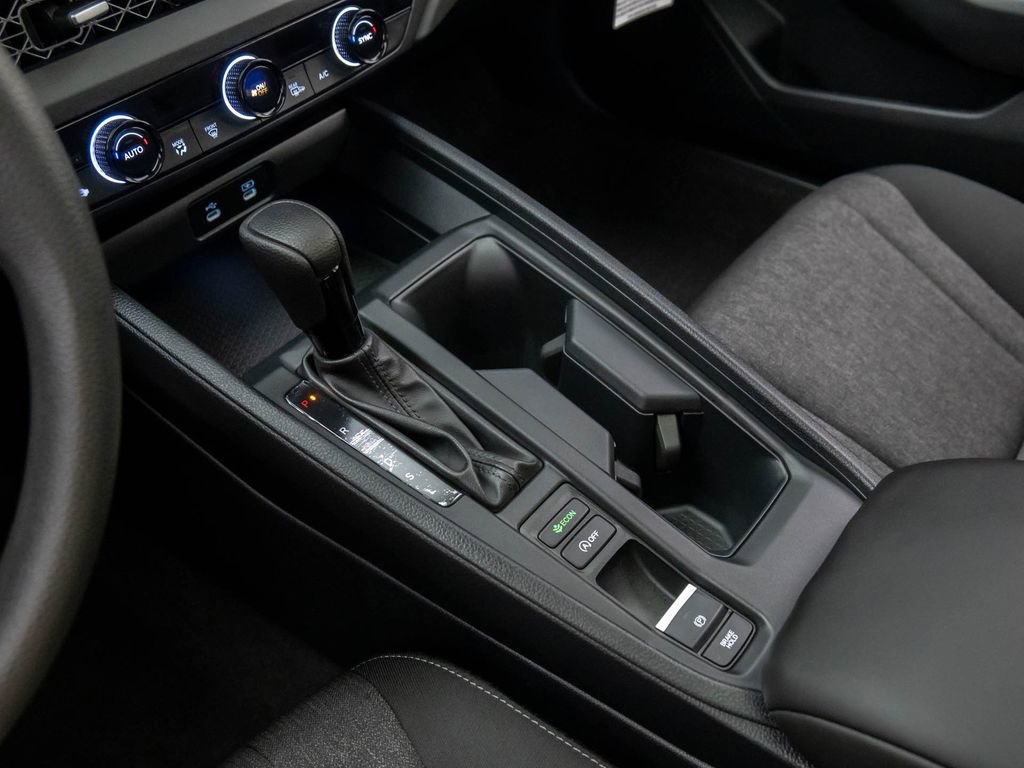 Certified 2025 Honda Accord SE image 11