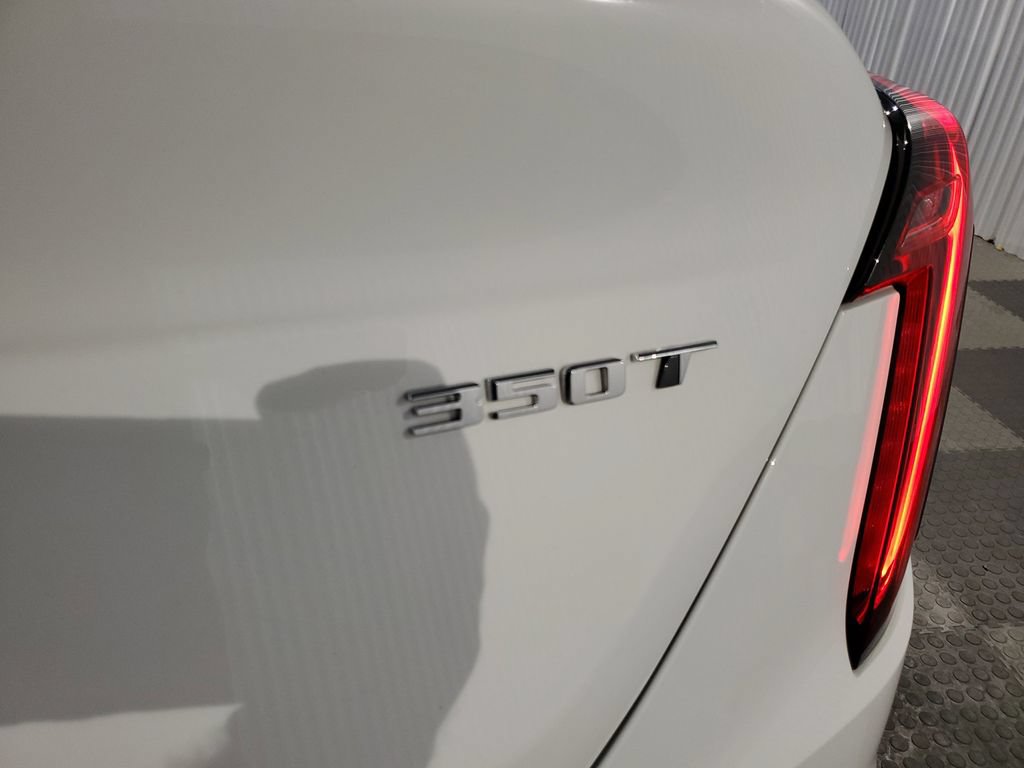 Used 2024 Cadillac CT4 Luxury RWD image 7