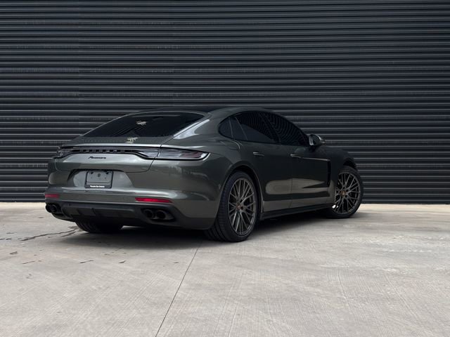 Certified 2023 Porsche Panamera Platinum Edition image 7
