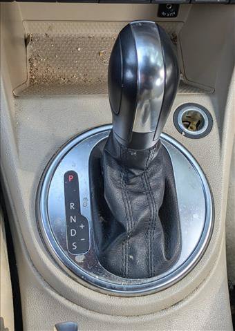Used 2013 Volkswagen Beetle 2.5 FWD image 13