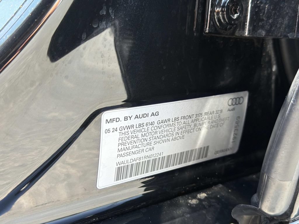 Used 2024 Audi A8 L 3.0T AWD/4WD image 29