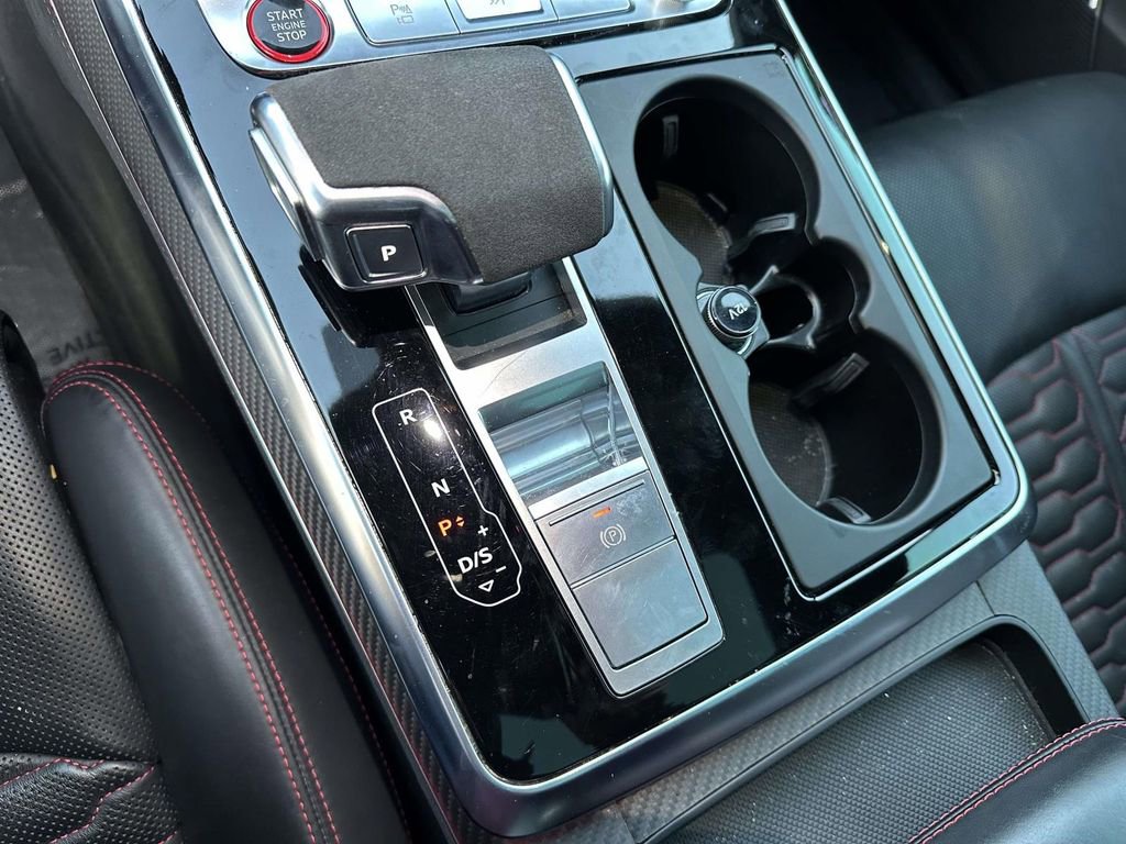 Used 2024 Audi RS Q8 image 30