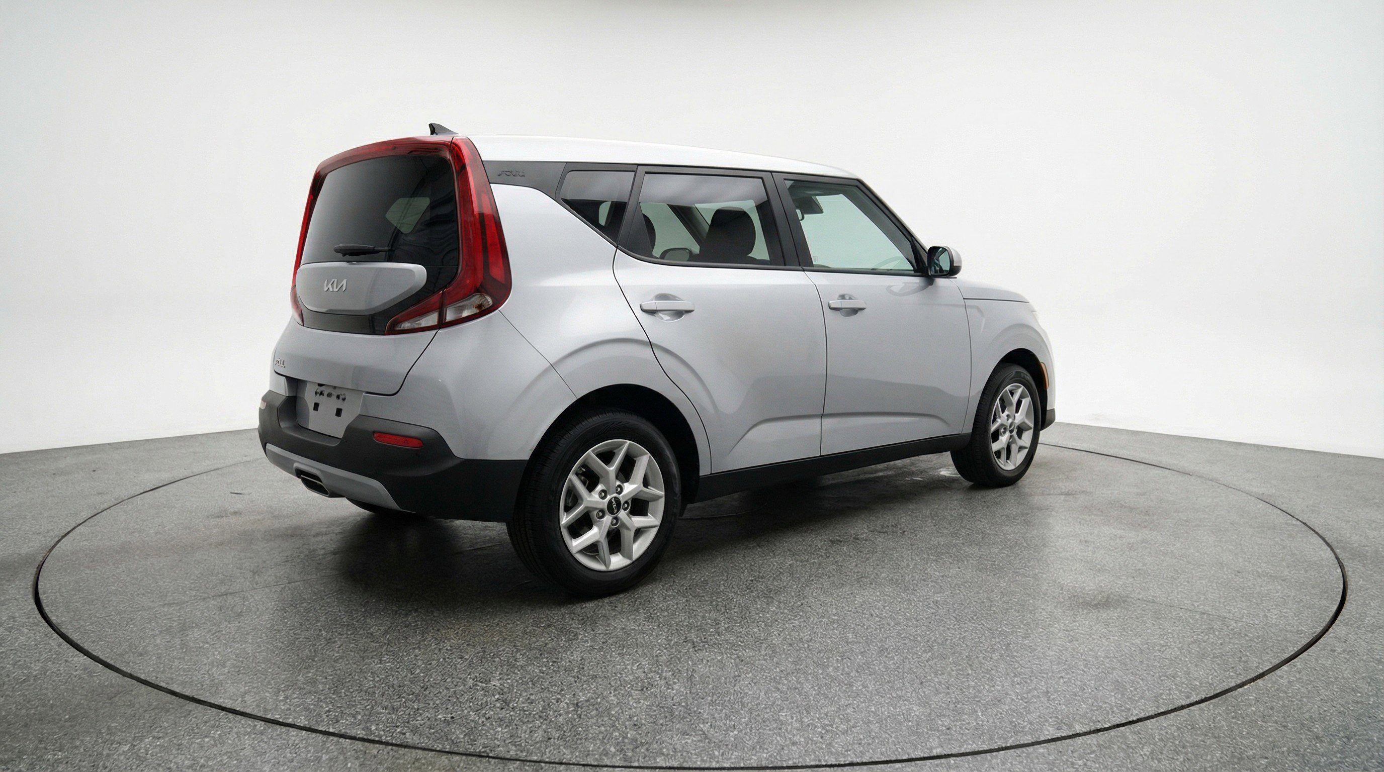 Used 2025 Kia Soul LX w/ LX Technology Package image 9