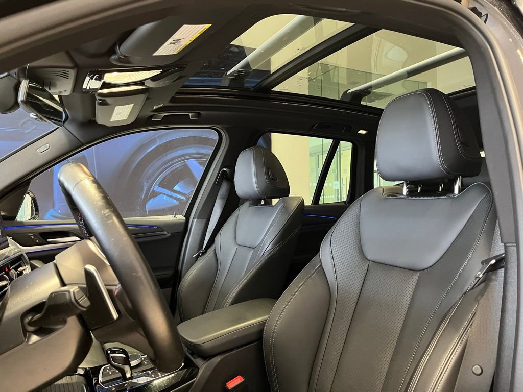 Used 2024 BMW X3 M40i w/ Premium Package image 15