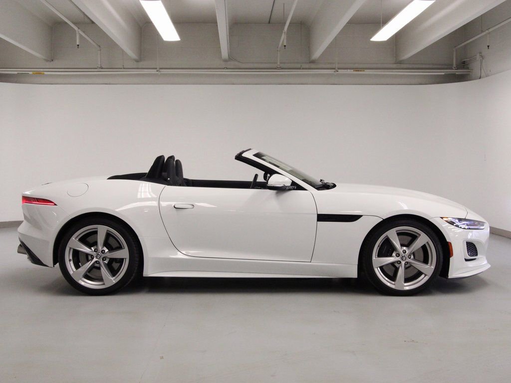 Used 2024 Jaguar F-TYPE R-Dynamic image 5