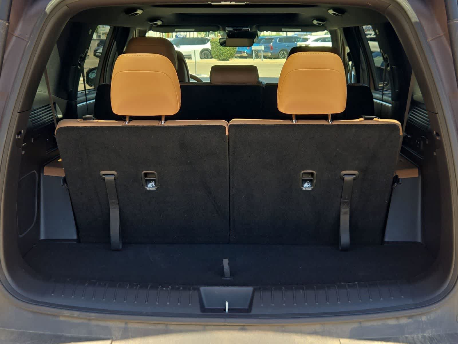 Used 2024 Hyundai Santa Fe Limited FWD image 37