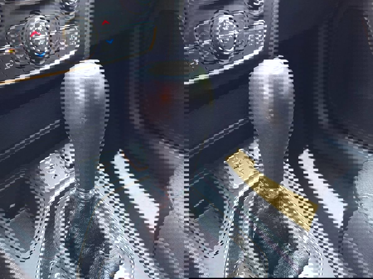 Used 2020 Jeep Cherokee Limited image 45