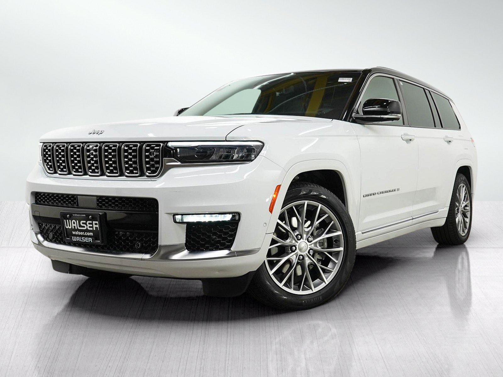 Used 2024 Jeep Grand Cherokee L Summit w/ Advanced Protech Group IV
