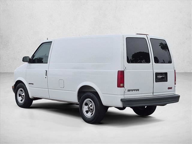 Used 2002 GMC Safari RWD image 8