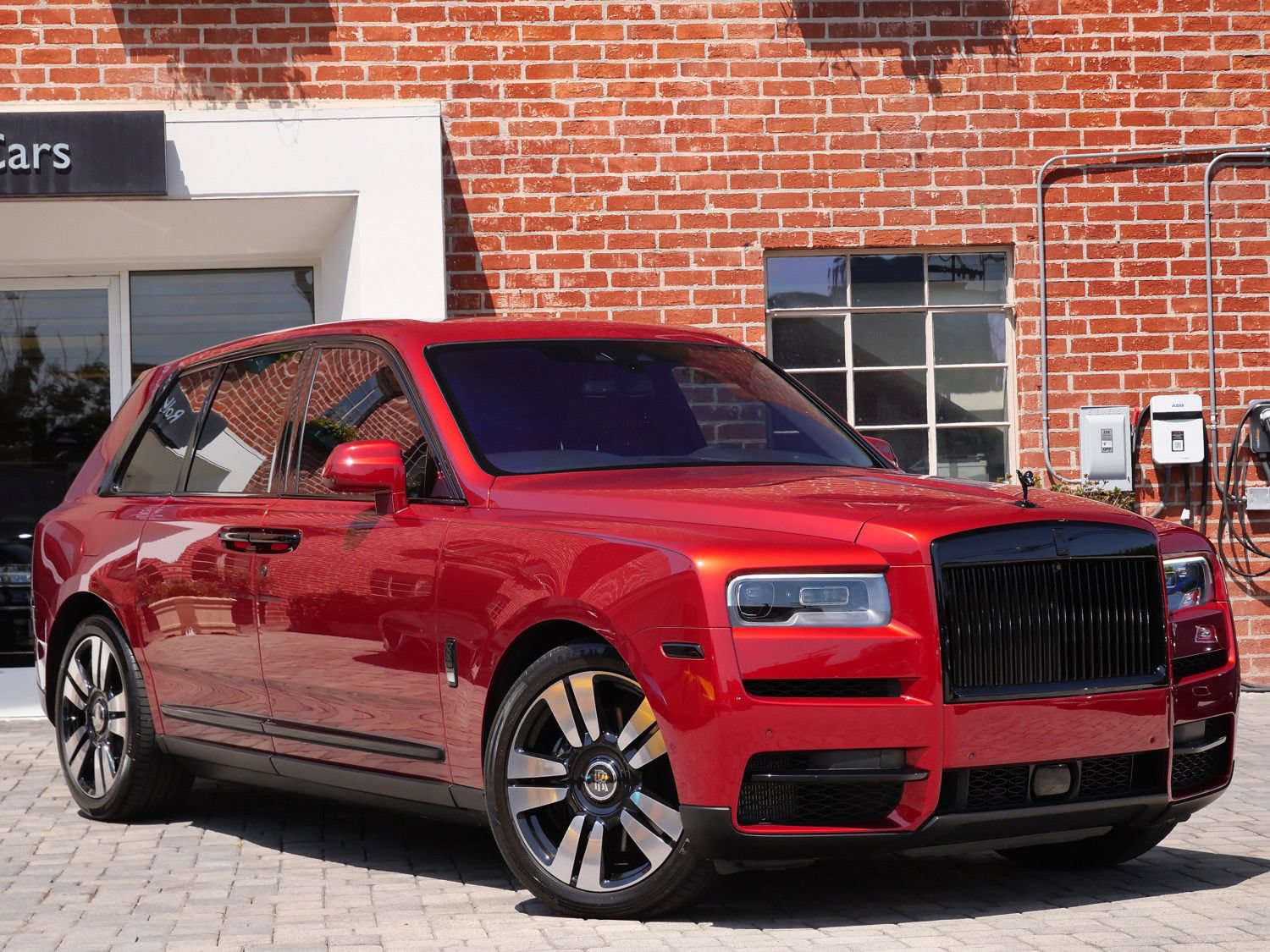 Used 2023 Rolls-Royce Cullinan AWD/4WD image 20