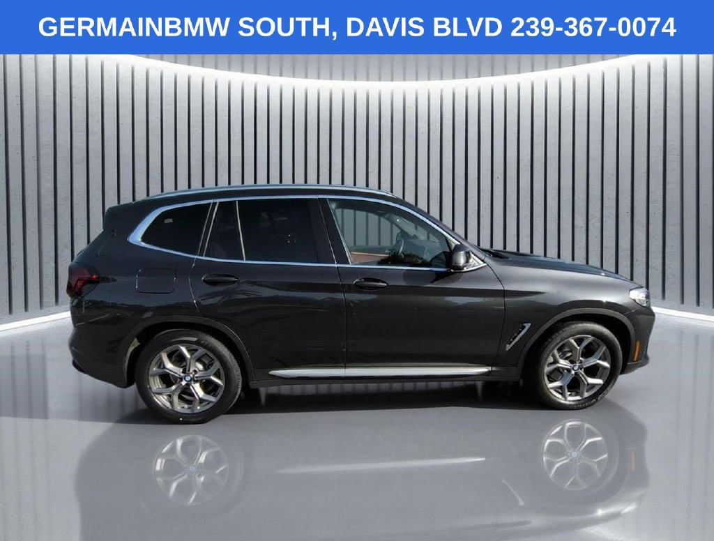 Used 2022 BMW X3 xDrive30i w/ Convenience Package AWD/4WD image 4