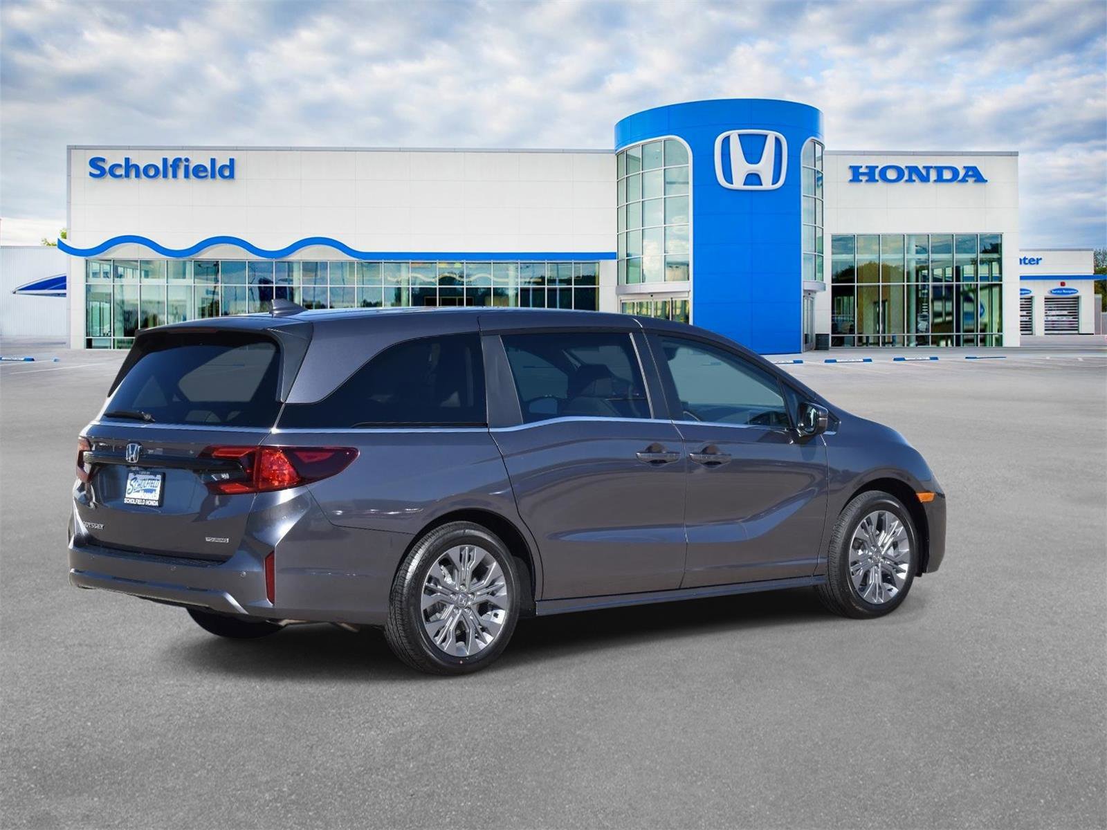 New 2026 Honda Odyssey Touring image 3