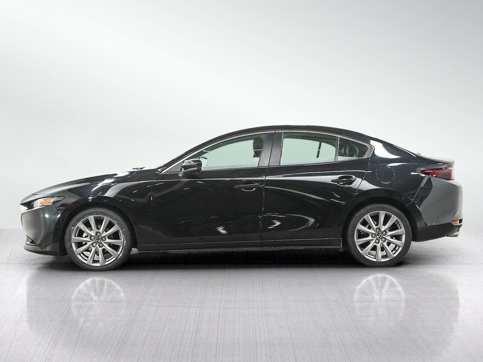 Used 2025 MAZDA MAZDA3 s FWD image 2
