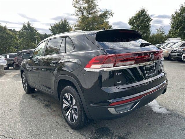 New 2026 Volkswagen Atlas Cross Sport SE image 3