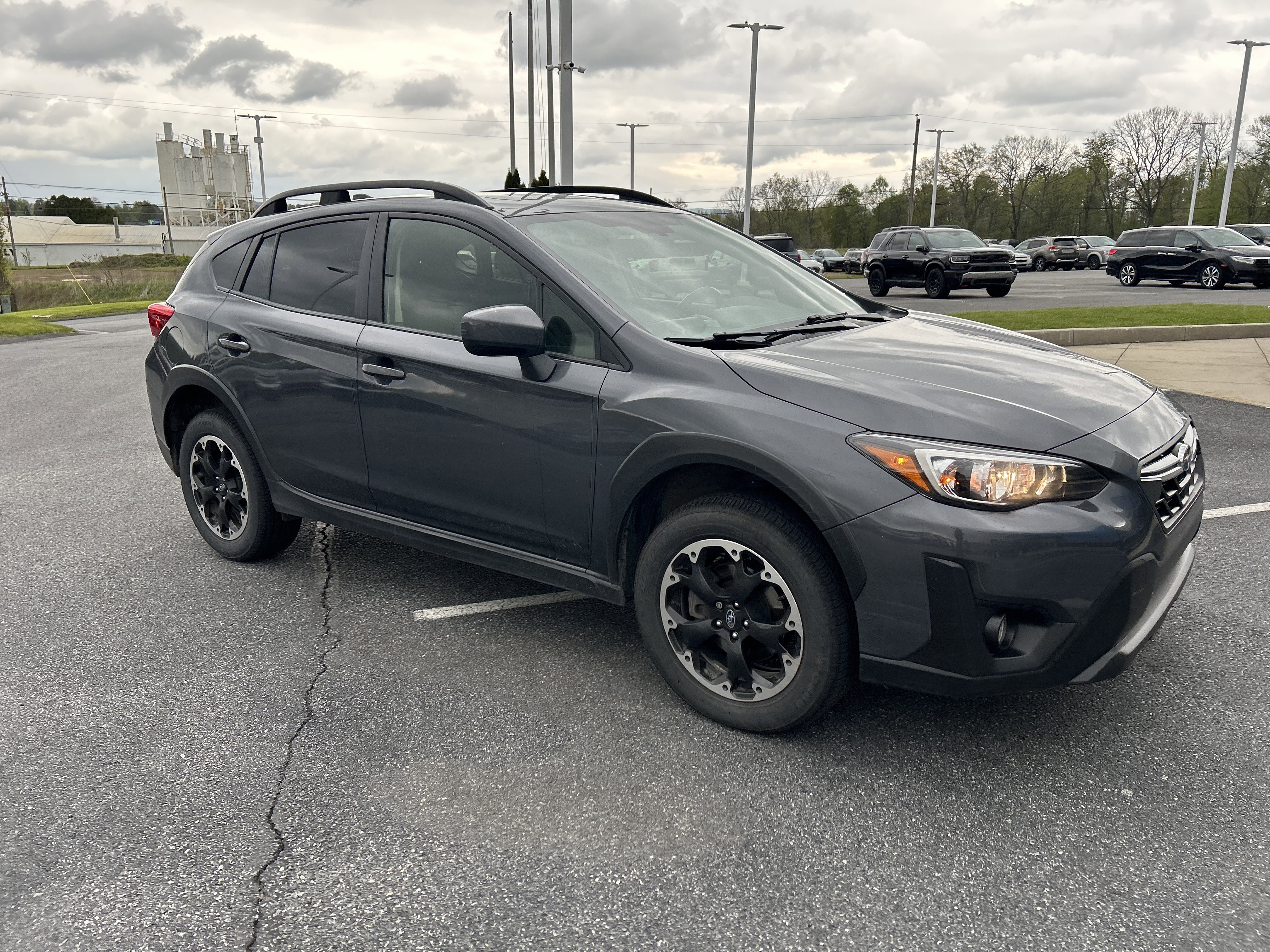 Certified 2023 Subaru Crosstrek 2.0i Premium AWD/4WD image 2