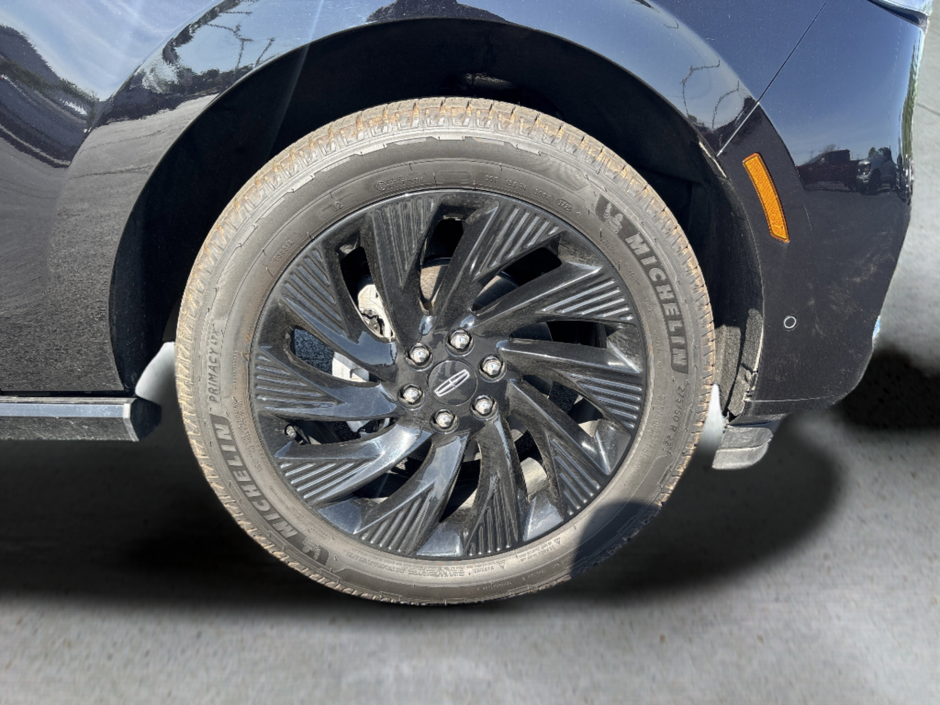 New 2025 Lincoln Navigator Reserve w/ Jet Appearance Package AWD/4WD image 31