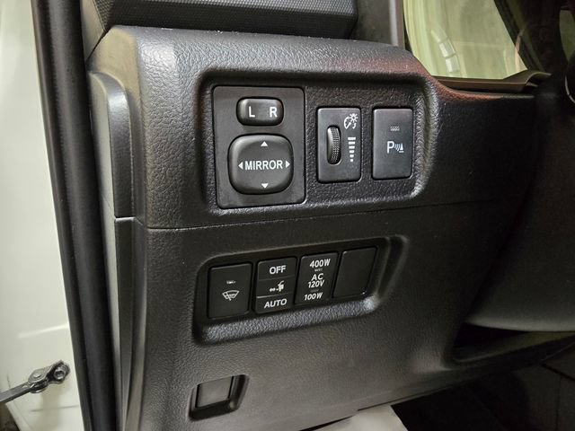 Used 2016 Toyota 4Runner Limited w/ Convenience Package AWD/4WD image 17