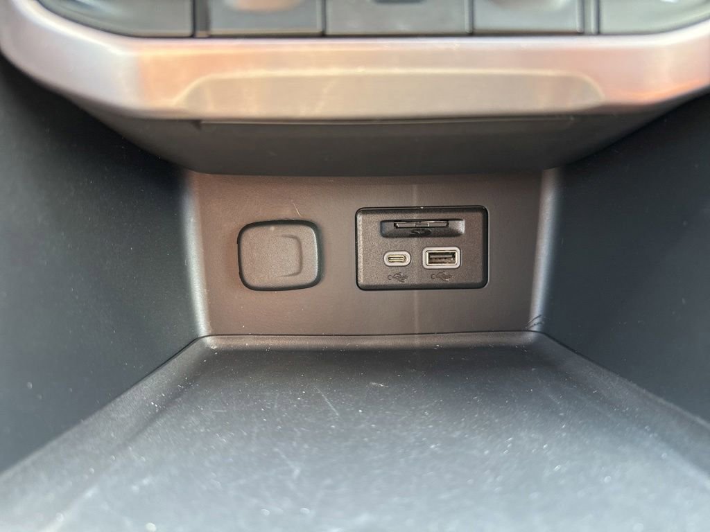 Used 2020 GMC Acadia AT4 w/ GMC Pro Grade Package AWD/4WD image 25