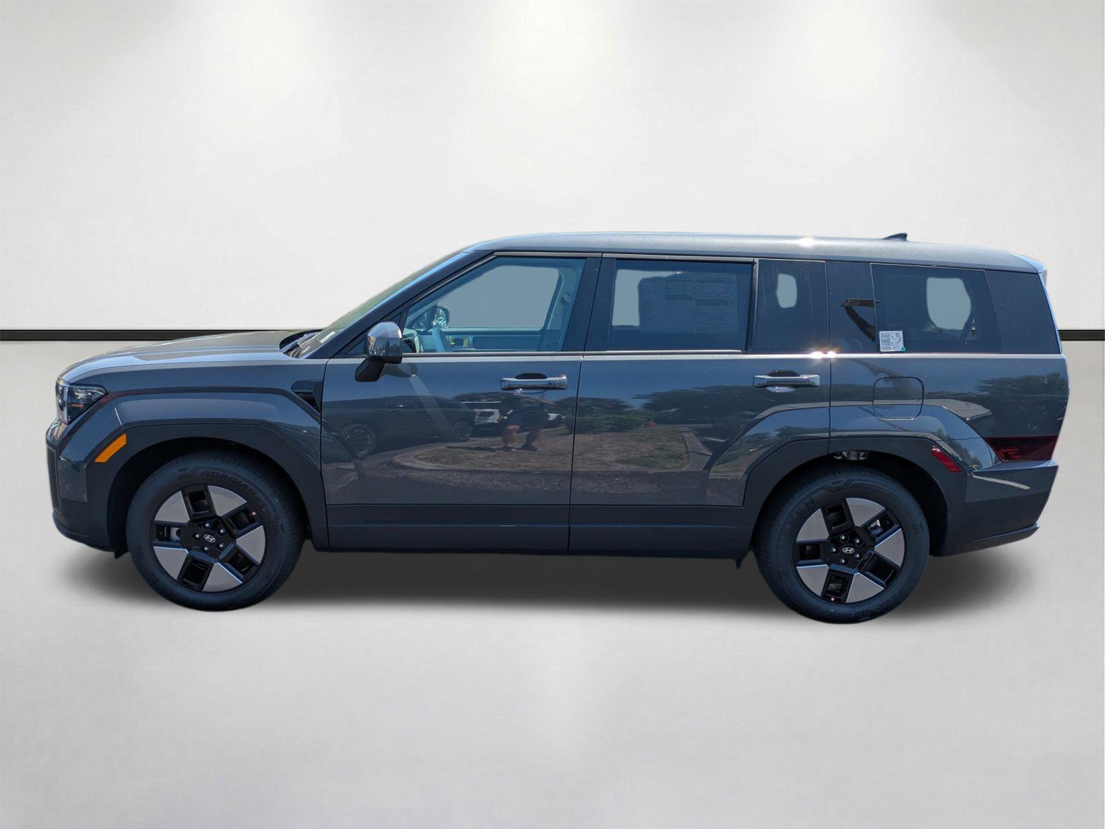 New 2026 Hyundai Santa Fe SE FWD image 8