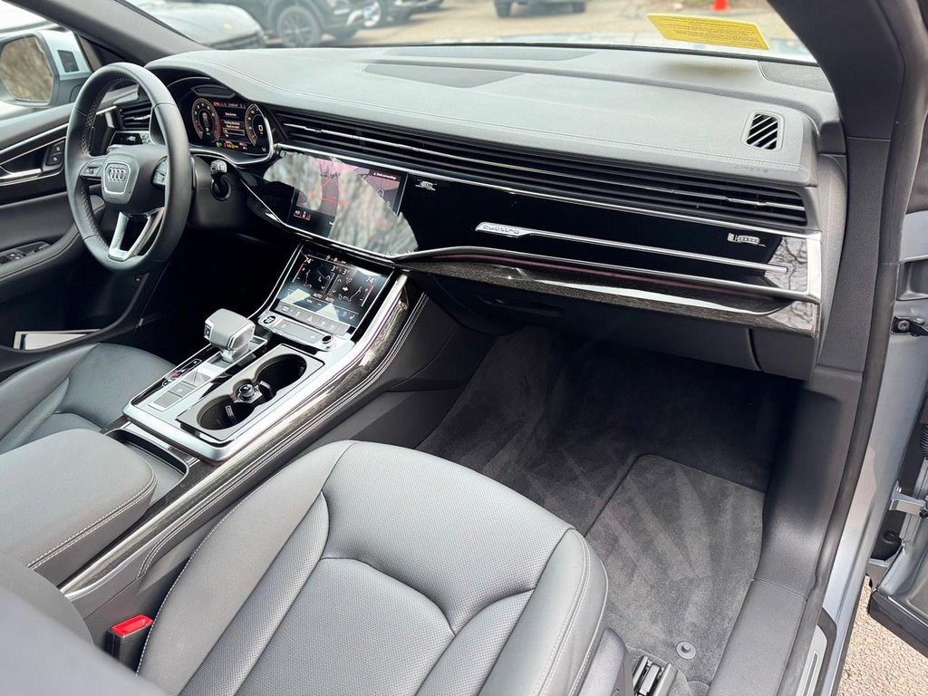 Used 2025 Audi Q8 Premium Plus image 20