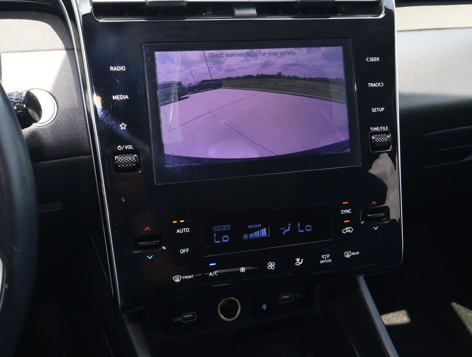 Used 2022 Hyundai Tucson SEL w/ Convenience + Premium Package FWD image 25