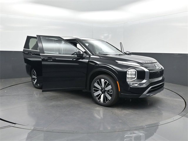 New 2025 Mitsubishi Outlander SEL image 37