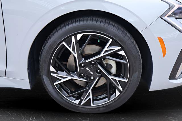 Used 2025 Kia K5 GT-Line w/ GT-Line Premium Package FWD image 11