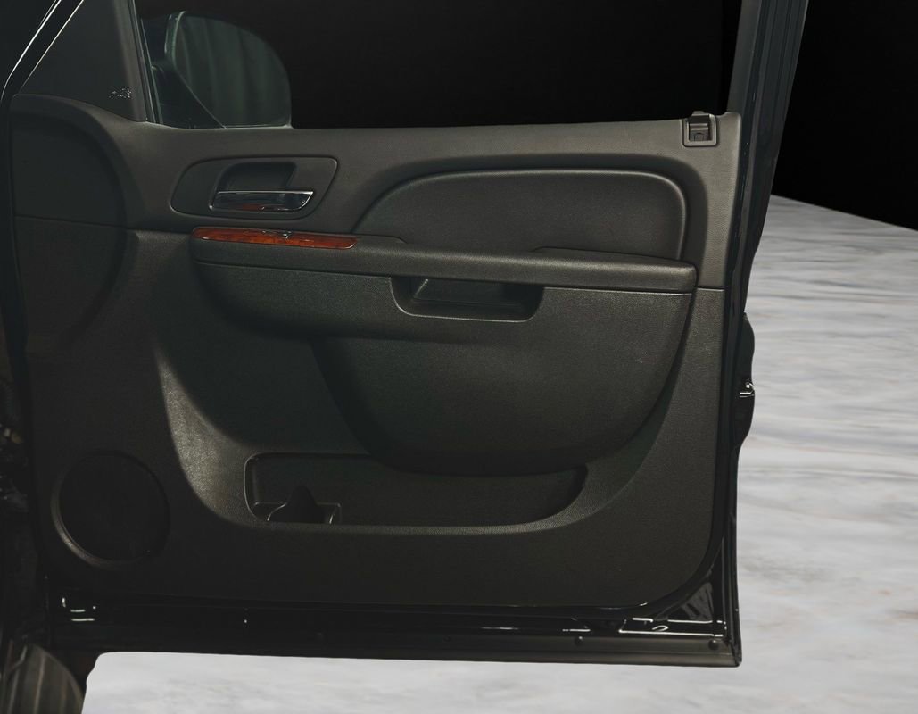 Used 2014 Chevrolet Tahoe LS image 32