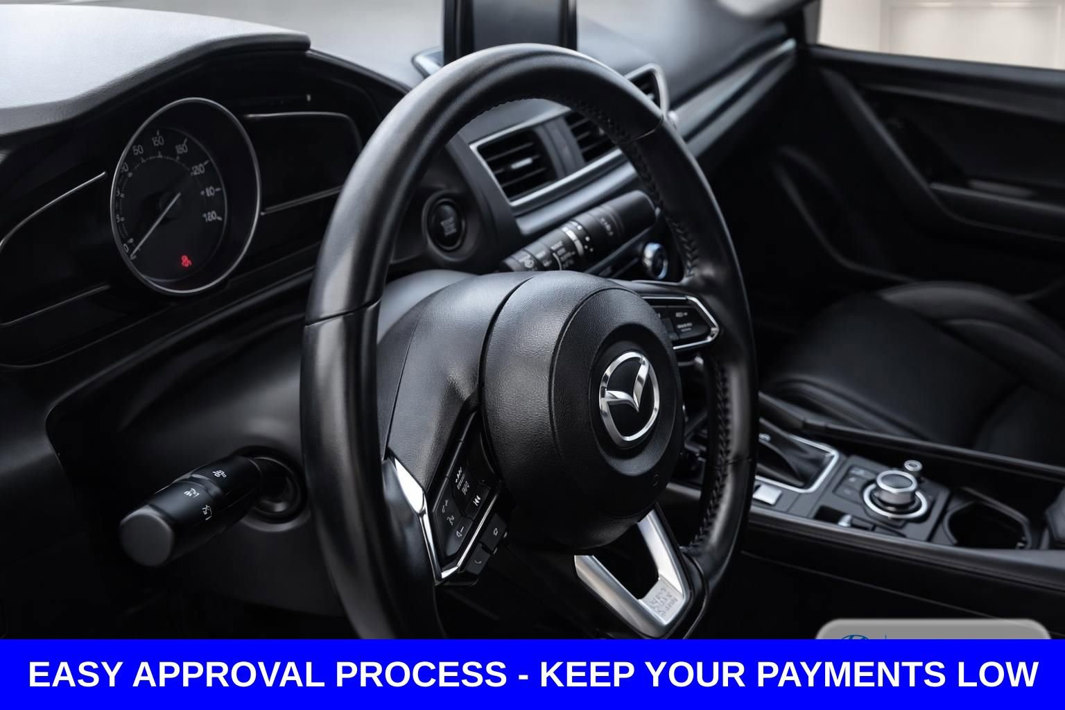 Used 2018 MAZDA MAZDA3 Touring FWD image 11
