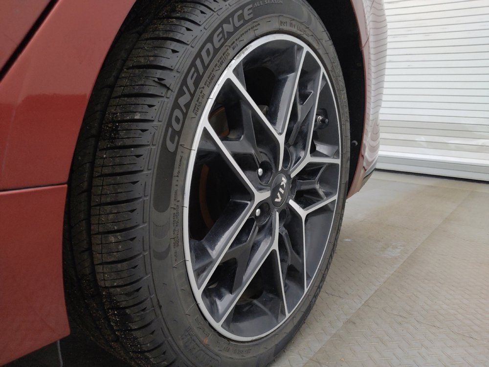 Used 2020 Kia Optima SE FWD image 31